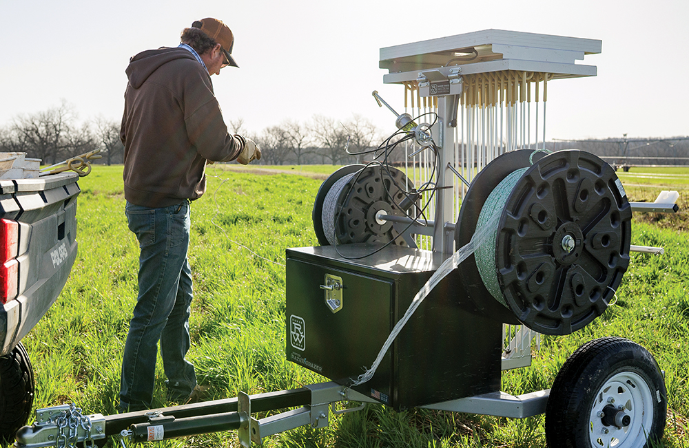 razer grazer trailer with supplies